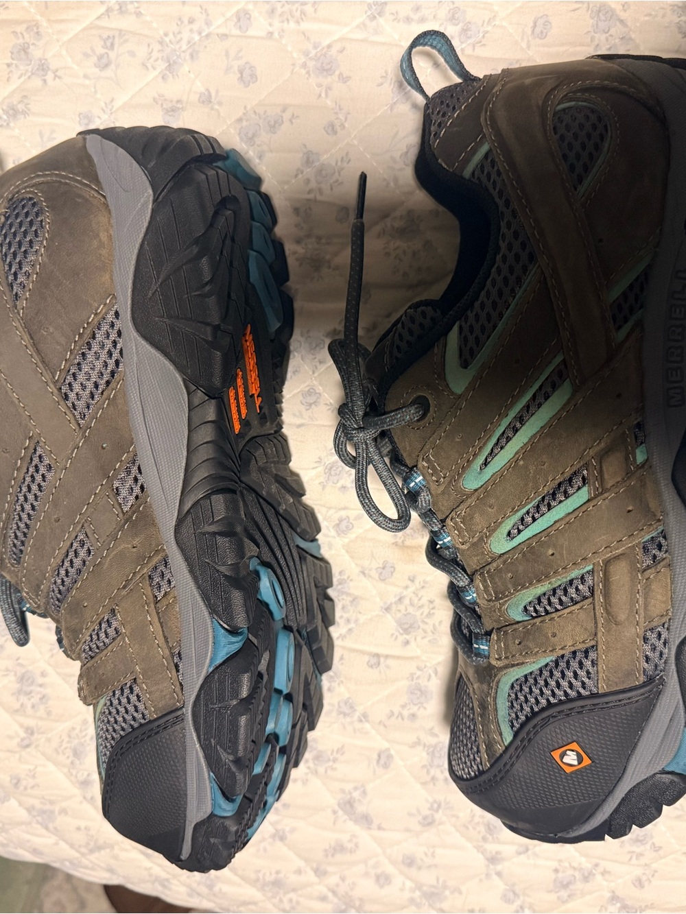Merrell  Olive Green Work Sneakers with Teal Accents